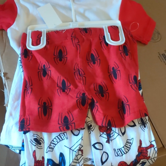 License to marvel Spider-Man pajamas size 4 - Picture 3 of 5